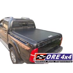 Aluminiowa roleta do zabezpieczenia skrzyni ładunkowej Toyota Hilux Vigo 2009-2014