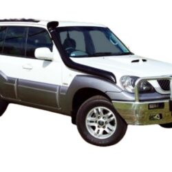 Snorkel Hyundai Terracan I z napisem Terracan