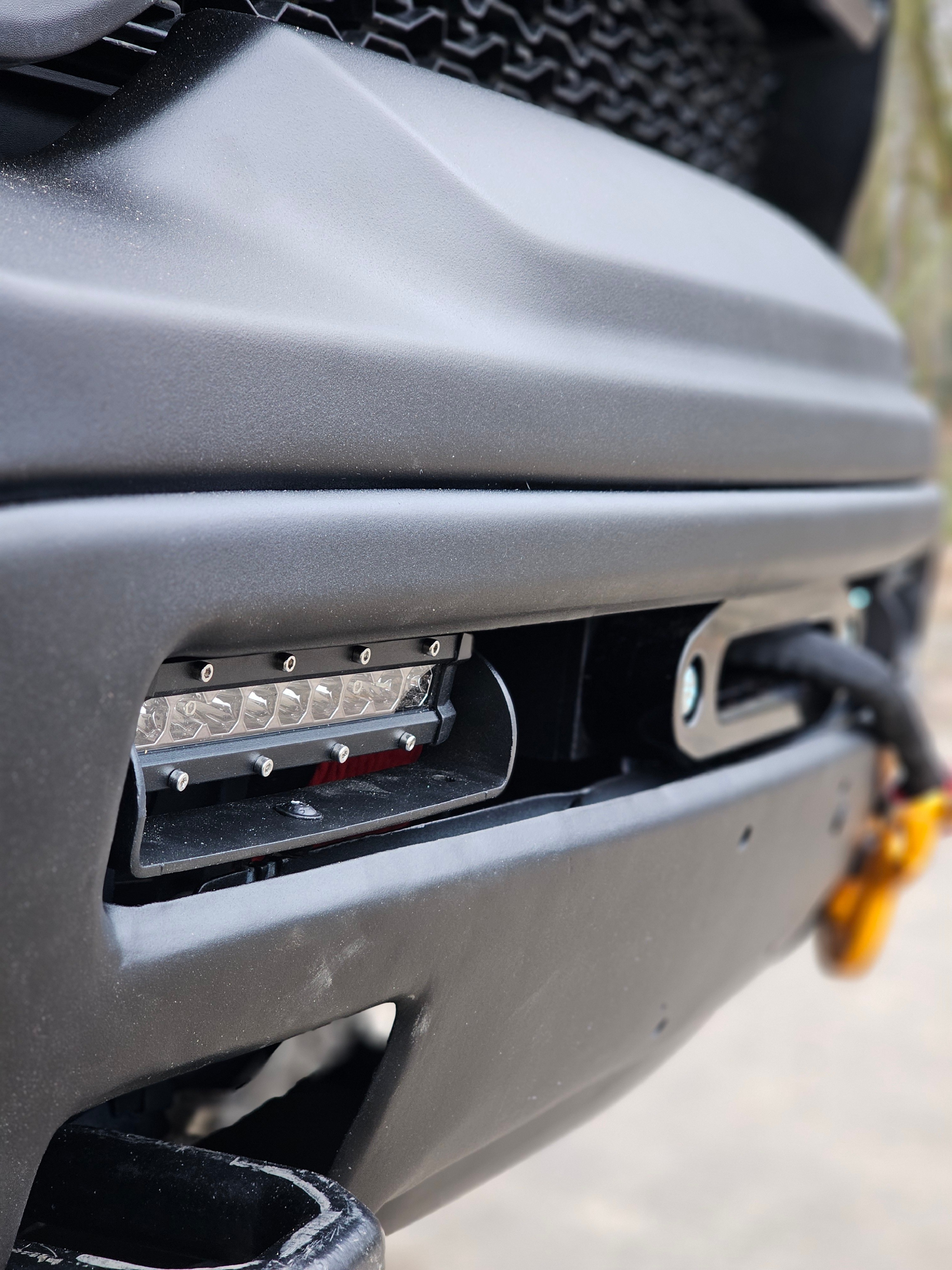DODGE RAM 1500 DS CLASSIC WARLOCK 2019 - 2024 płyta montażowa wyciągarki HD - obrazek 2