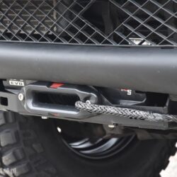 Mitsubishi L200 Triton 2005-2015 płyta montażowa wyciągarki