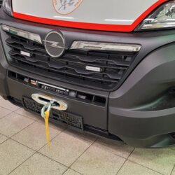 Opel Movano 2021- płyta montażowa wyciągarki