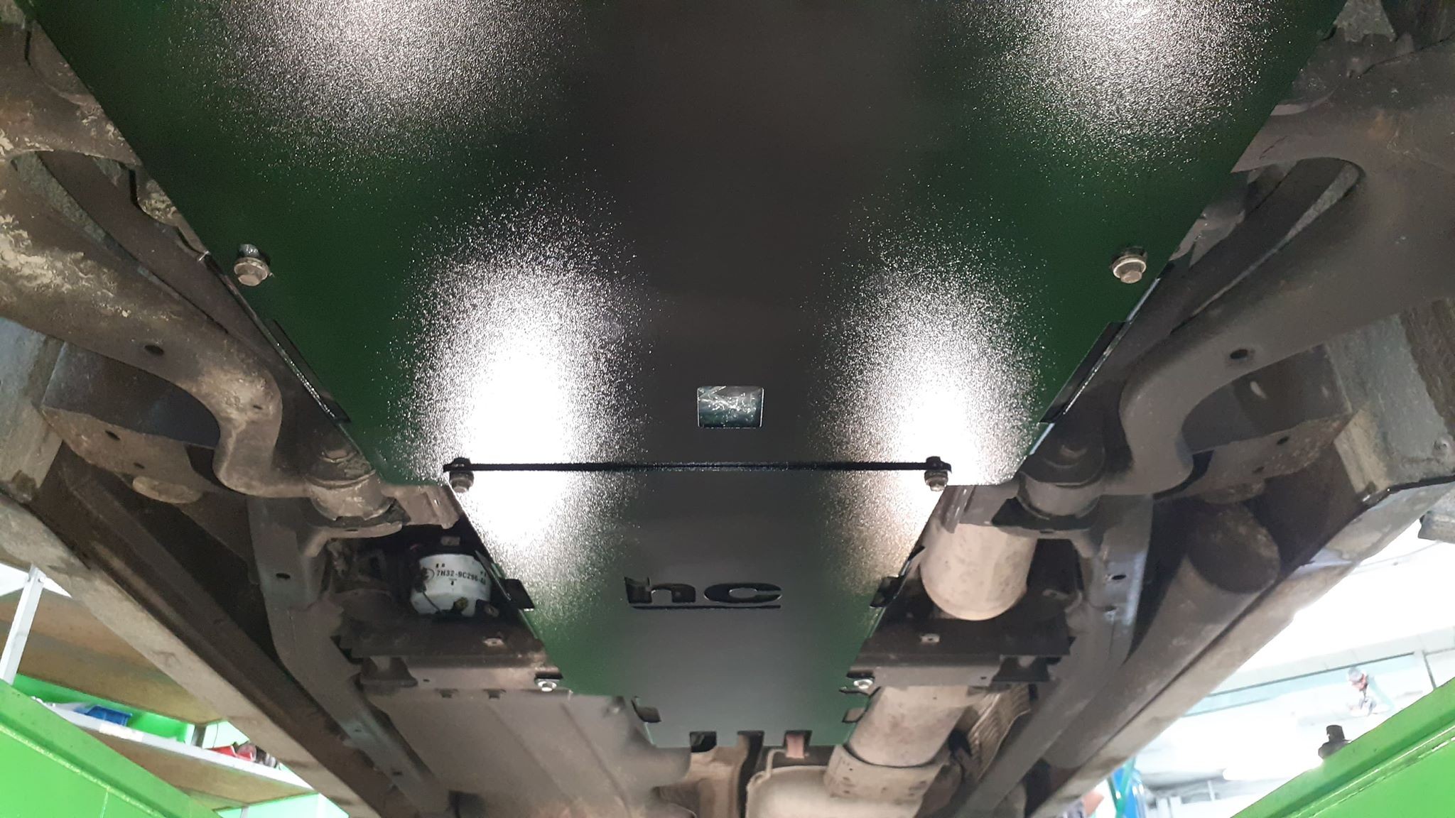Osłona sinika,chłodnic i przedniego mostu OFFROAD Land Rover Discovery 4 2009-2015 - Image 4
