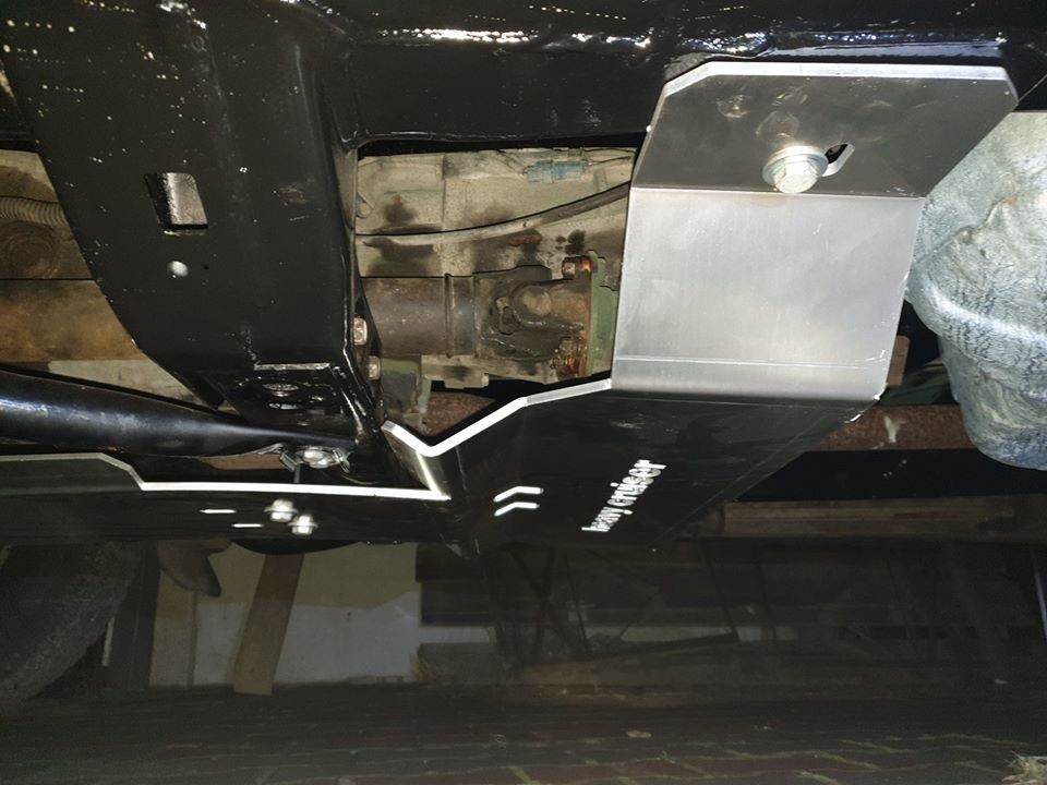 Osłona skrzyni biegów i reduktora OFFROAD Toyota Land Cruiser J 120 J 125 2003-2009 V6 czerwona - obrazek 4