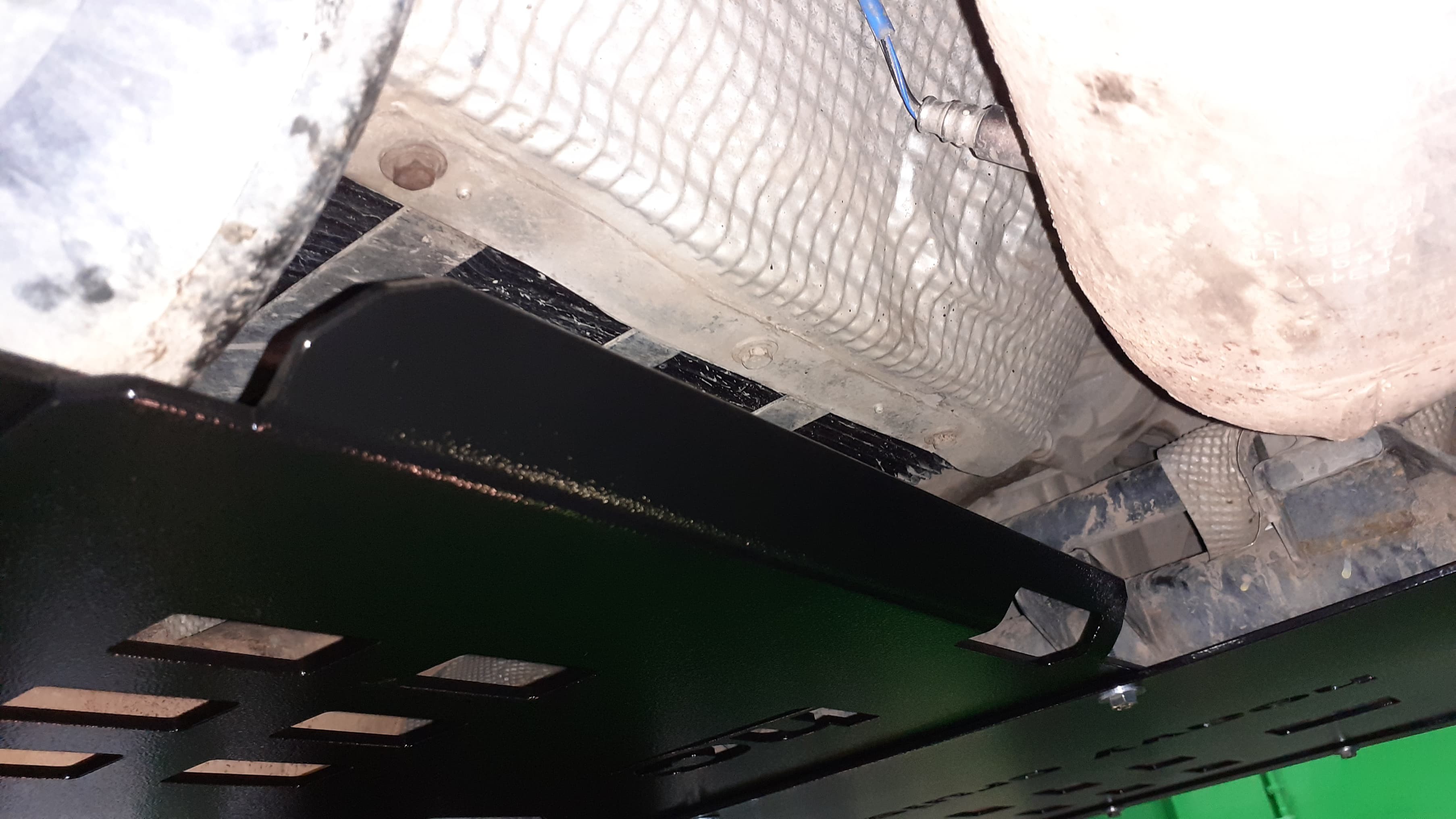 Osłona skrzyni biegów Standard Range Rover L322 facelift 2009-2012 aluminiowa - obrazek 2