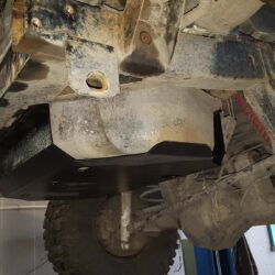 Osłona zbiornika paliwa STANDARD Nissan Patrol GU4 2005-2010 aluminiowa