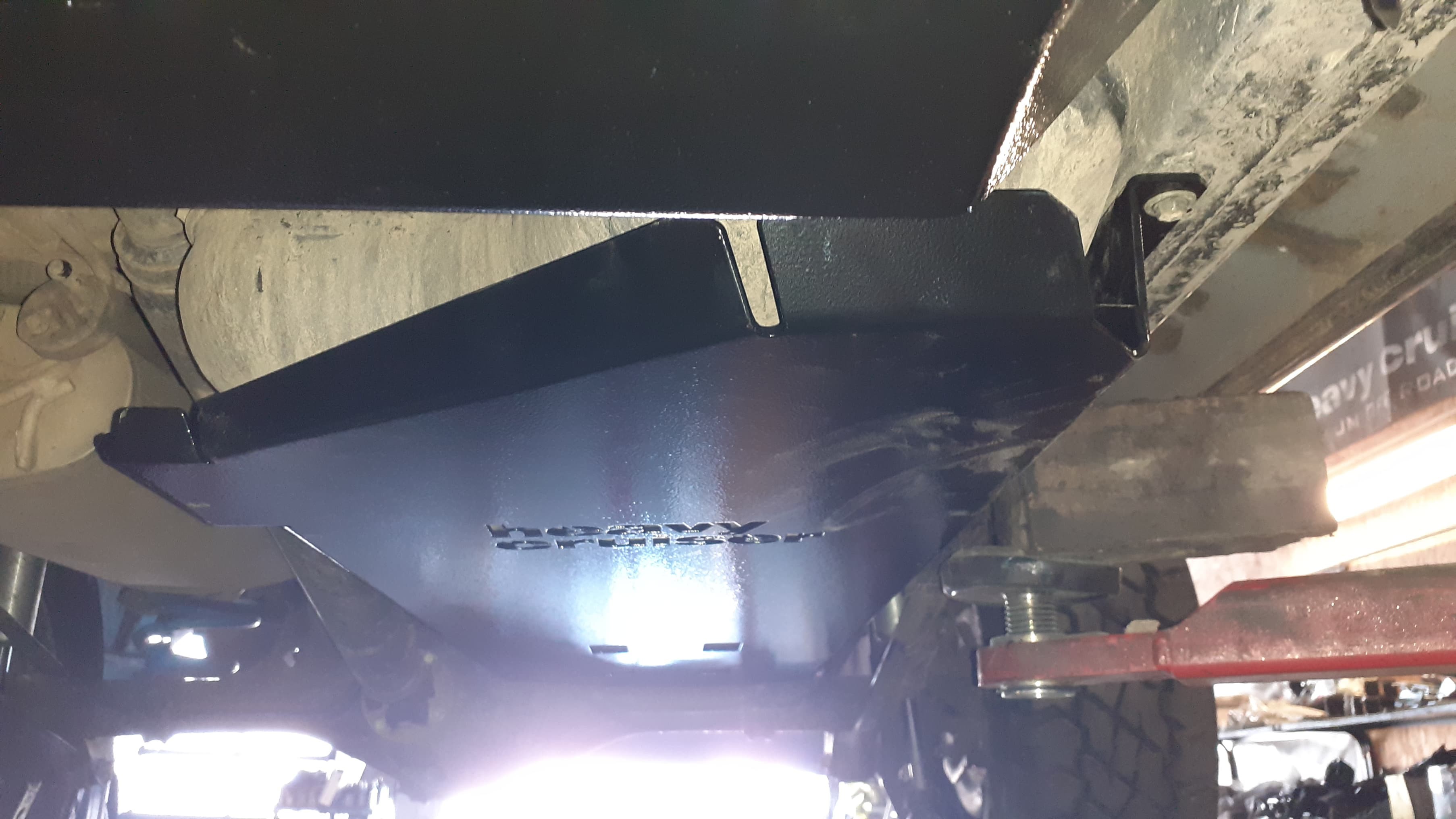 Osłona zbiornika paliwa Toyota Land Cruiser J 120 J121 2002-2009 - obrazek 3