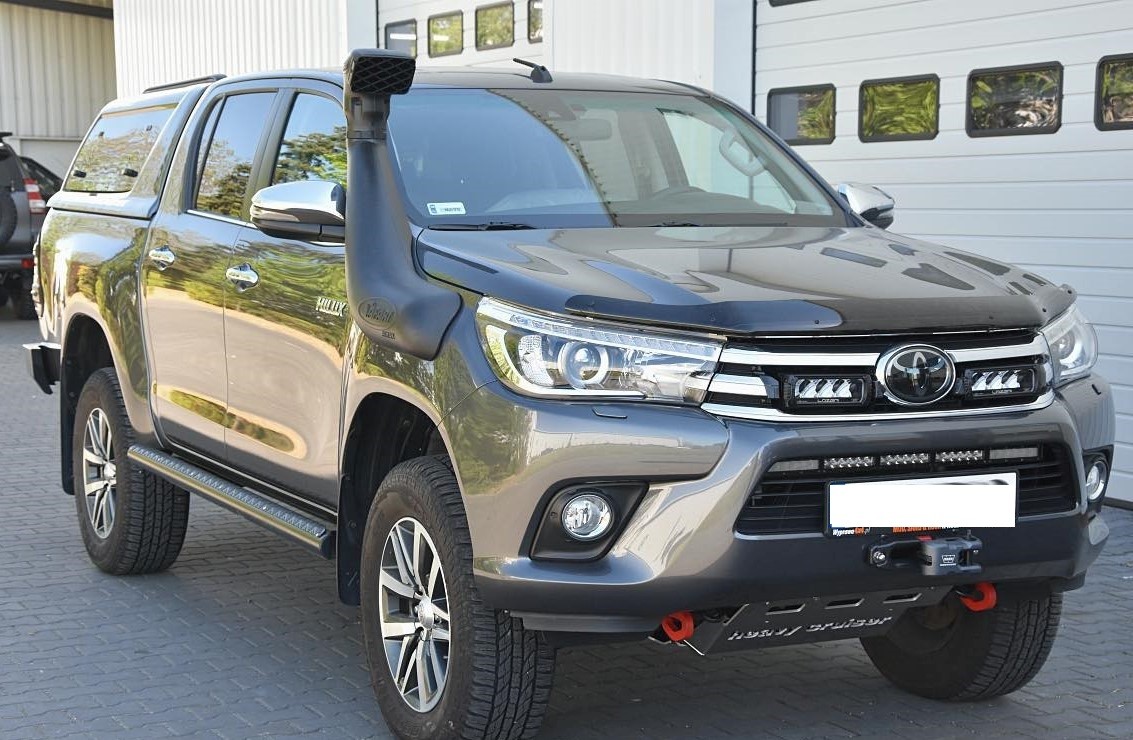 Toyota Hilux Revo 2019-2020 płyta montażowa wyciągarki - obrazek 2