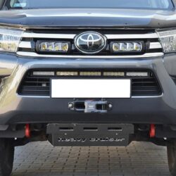 Toyota Hilux Revo 2019-2020 płyta montażowa wyciągarki