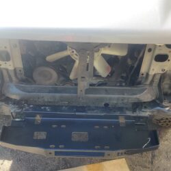 Toyota Hilux V 1988-1997 płyta montażowa wyciągarki