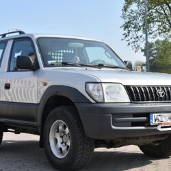 Toyota Land Cruiser 90 95 1996-2002 płyta montażowa wyciągarki