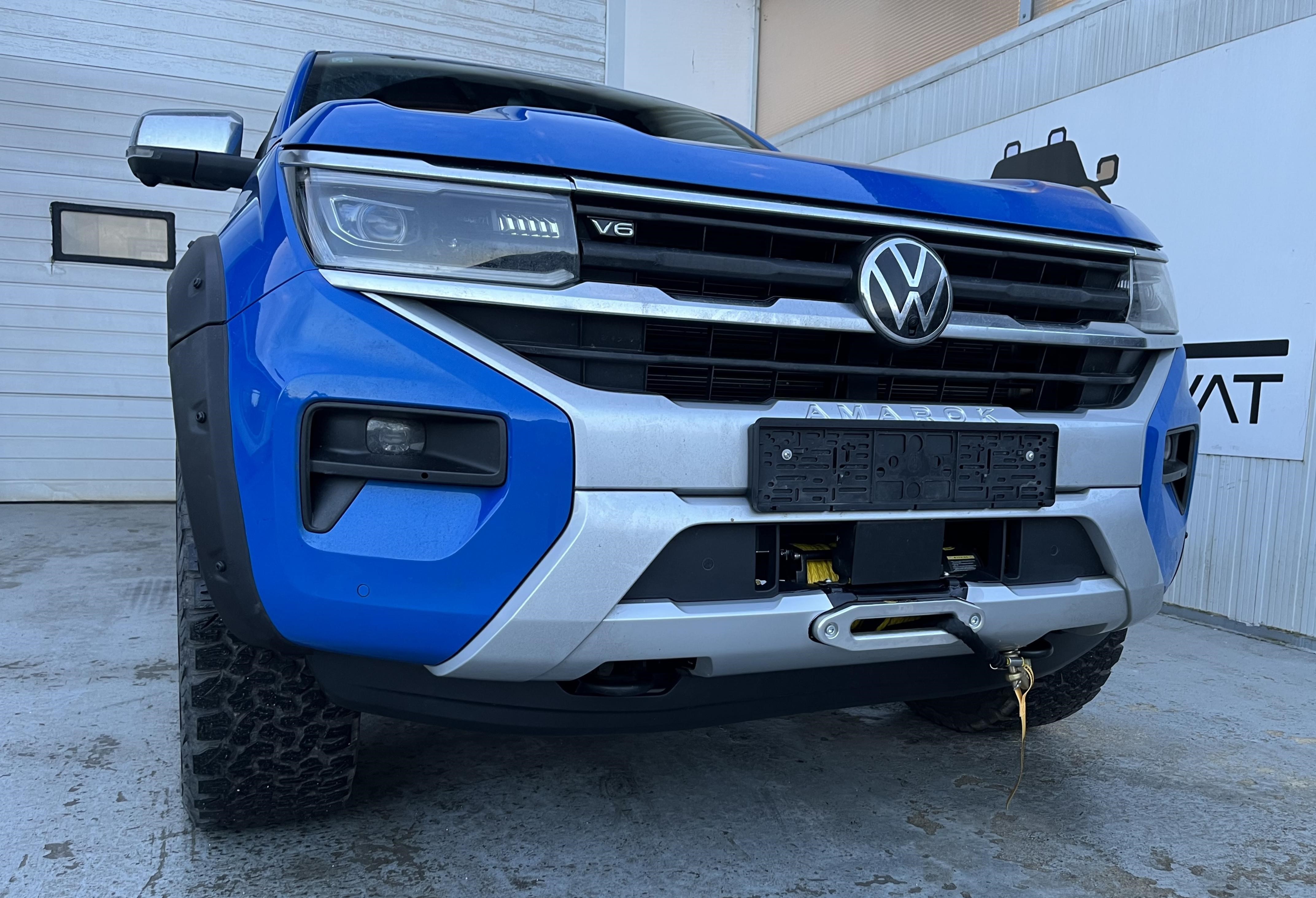 Vw Amarok 2023 - płyta montażowa wyciągarki Standard z ACC