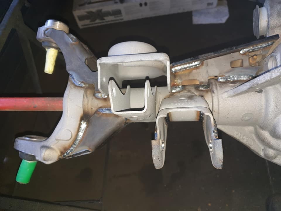Wzmocnienia przedniego mostu Dana 30 Jeep Wrangler JK 2007-2018 zestaw 2 - obrazek 7
