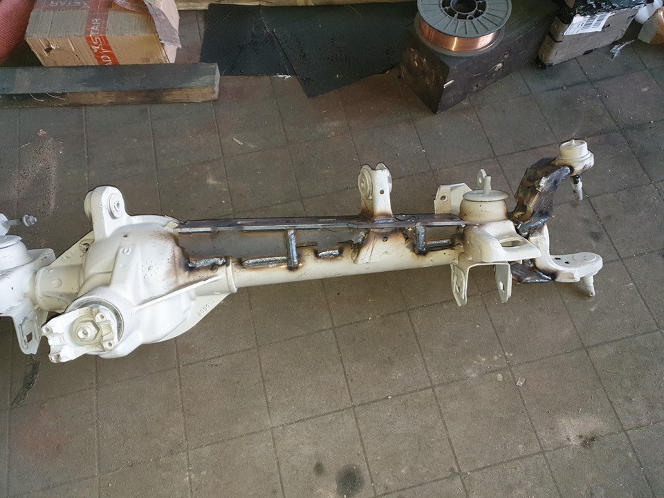 Wzmocnienia zwrotnic Dana 30 Jeep Grand Cherokee ZJ 1993-1998 - obrazek 2