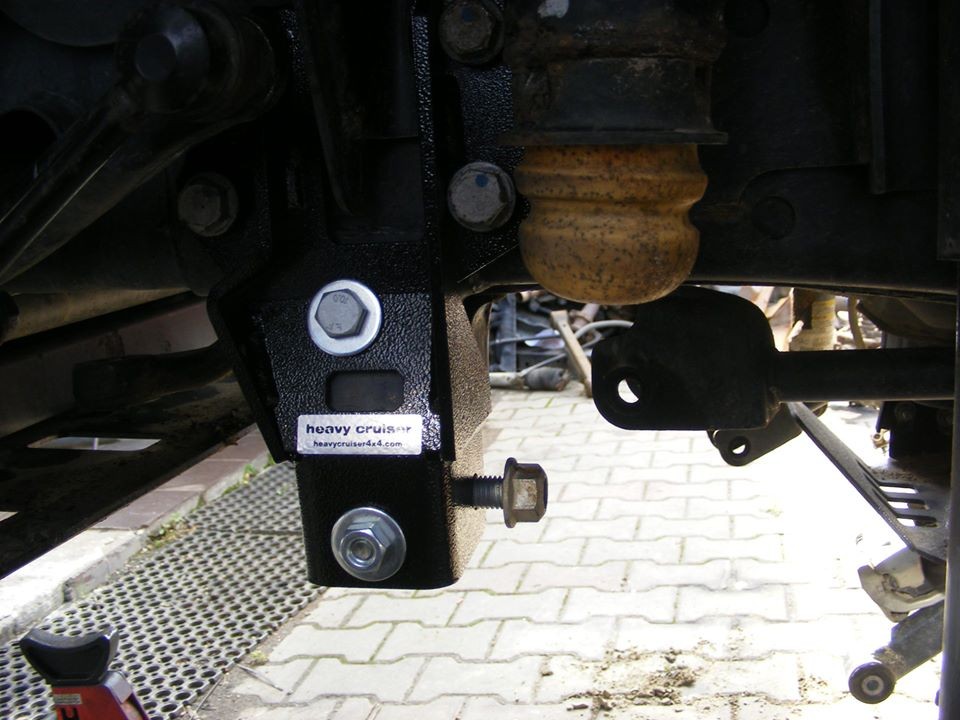 Wzmocnienie mocowania drążka panharda do ramy Jeep Wrangler JK 2007-2018 - obrazek 3
