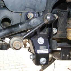 Wzmocnienie mocowania drążka panharda do ramy Jeep Wrangler JK 2007-2018